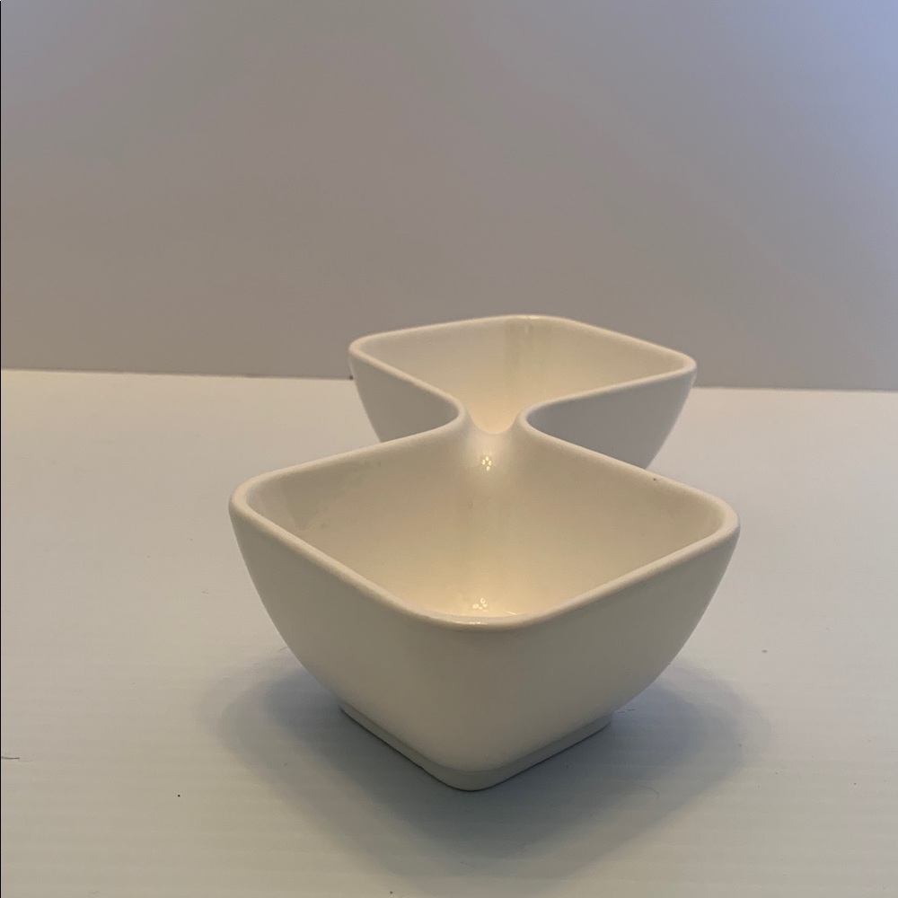 10 Strawberry Street Double Condiment Serving Bowl - Picture 3 of 8
